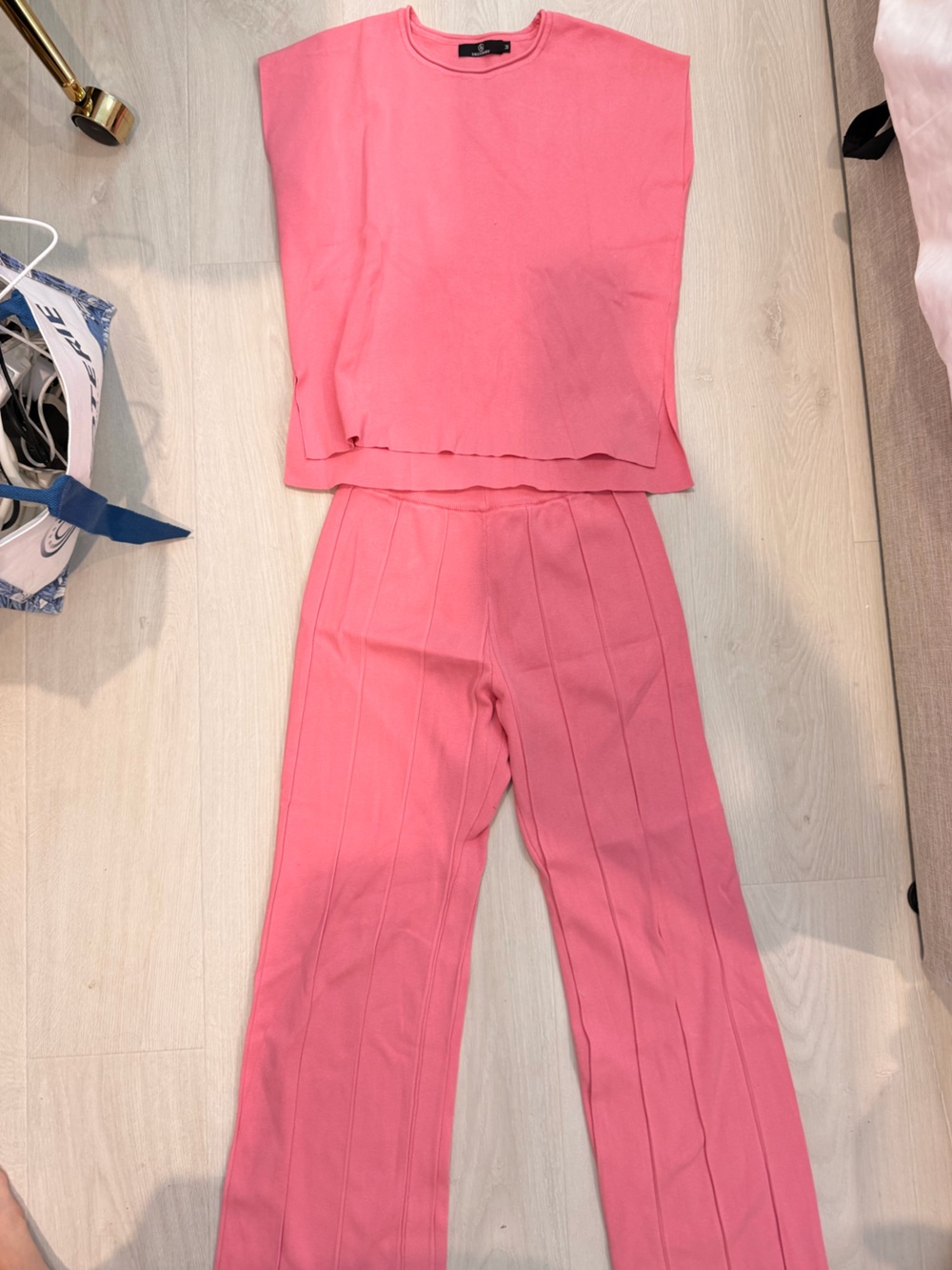 Sleek Rose-Pink Wide-Leg 2 piece set Pants